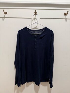 Vince 100% Cotton Navy Long-Sleeve Henley Shirt
